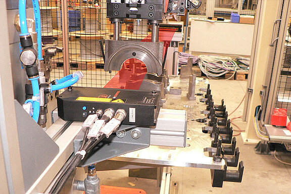bearing-shell-detection-automotive-manufacturing.jpg 